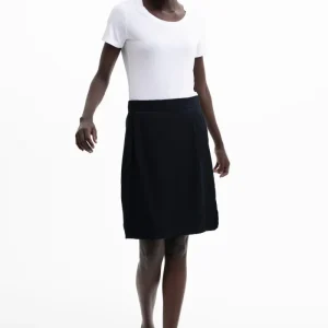 FITTED T-SHIRT | Tencel™ (Lyocell) cream, black or white