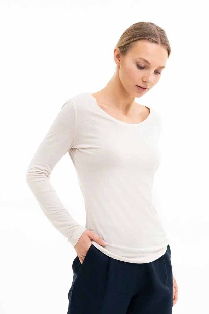 PREMIUM LONGSLEEVE FITTED | Tencel™ (Lyocell) cream & midnight blue