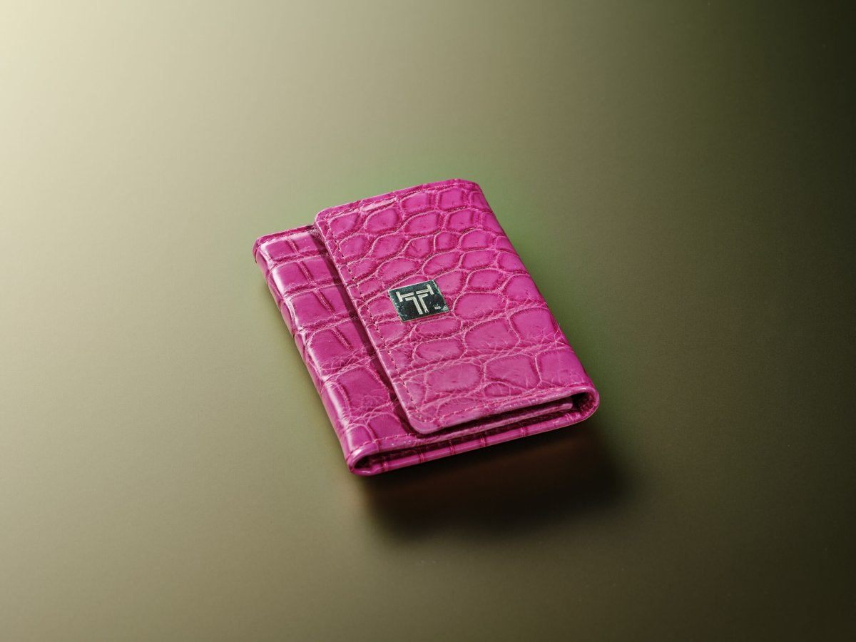 Pink Etui aus Krokoleder mit CITES-Zertifikat. – Bild 5